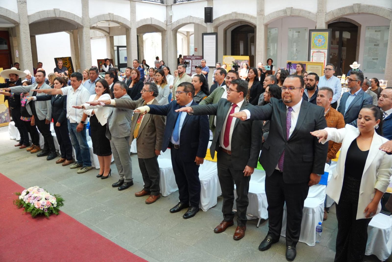 Rinde protesta en el Congreso el Consejo Consultivo Turístico del municipio de Apizaco